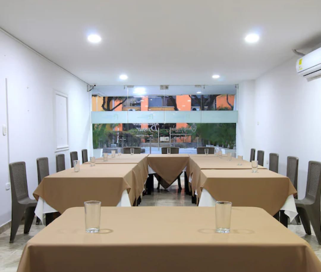 🏨 HOTEL SANTA MARTA DELUXE INN Descanso y Encanto frente al Mar 🌴✨