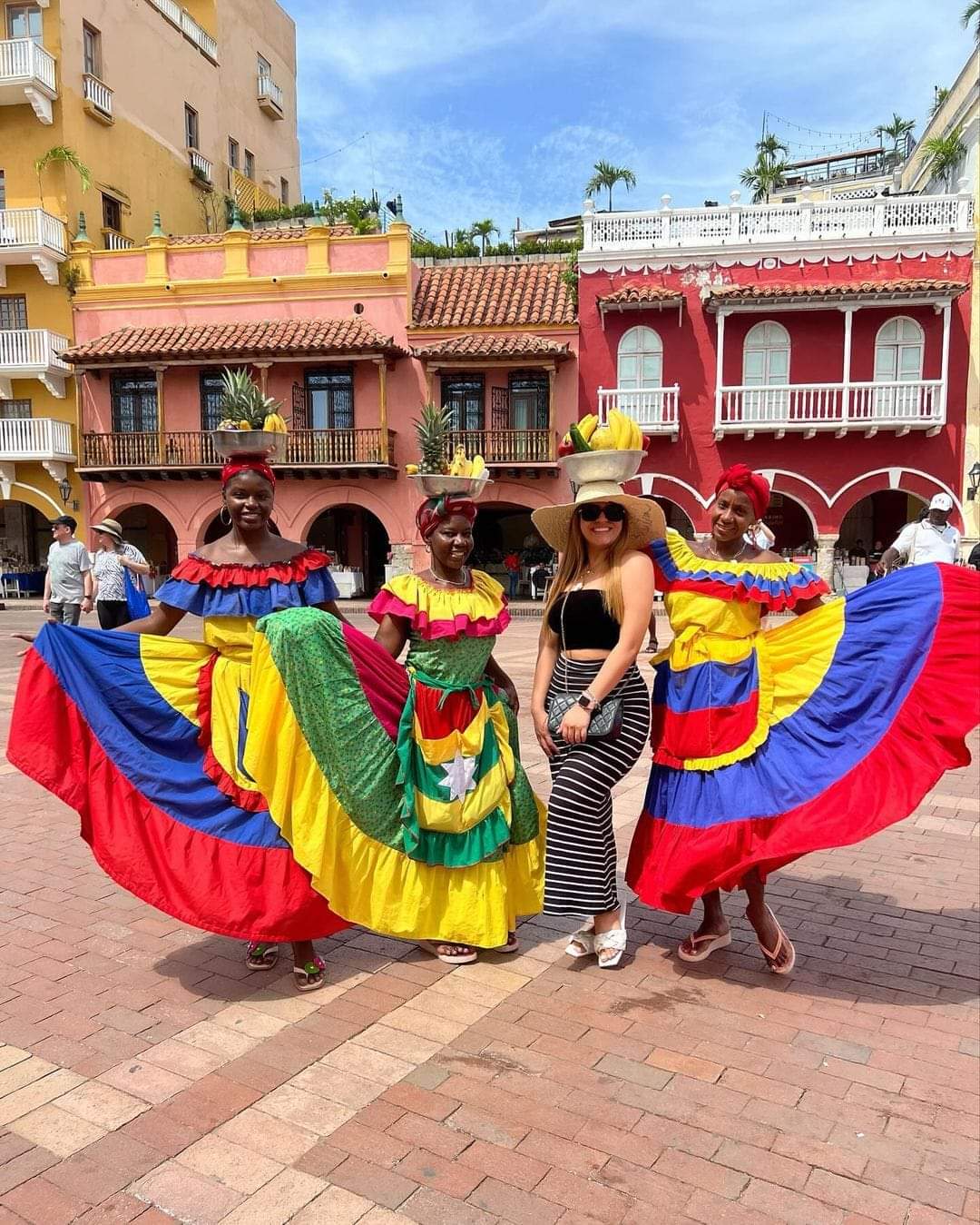 📍CITY TOUR VIP CARTAGENA HISTÓRICA CON ENTRADA AL CASTILLO 🏰🇨🇴