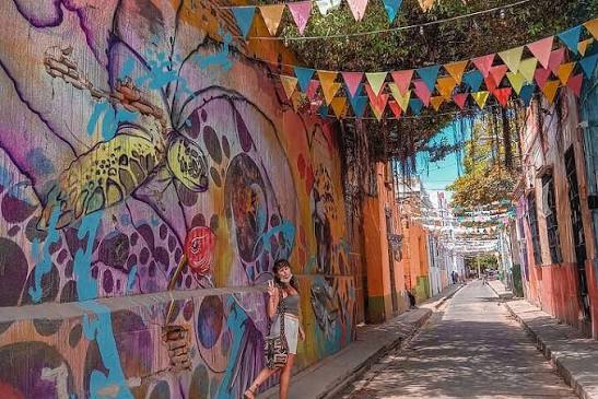 🇨🇴 CITY TOUR SANTA MARTA EN CHIVA RUMBERA • CENTRO HISTÓRICO, BAHÍA Y CULTURA SAMARIA