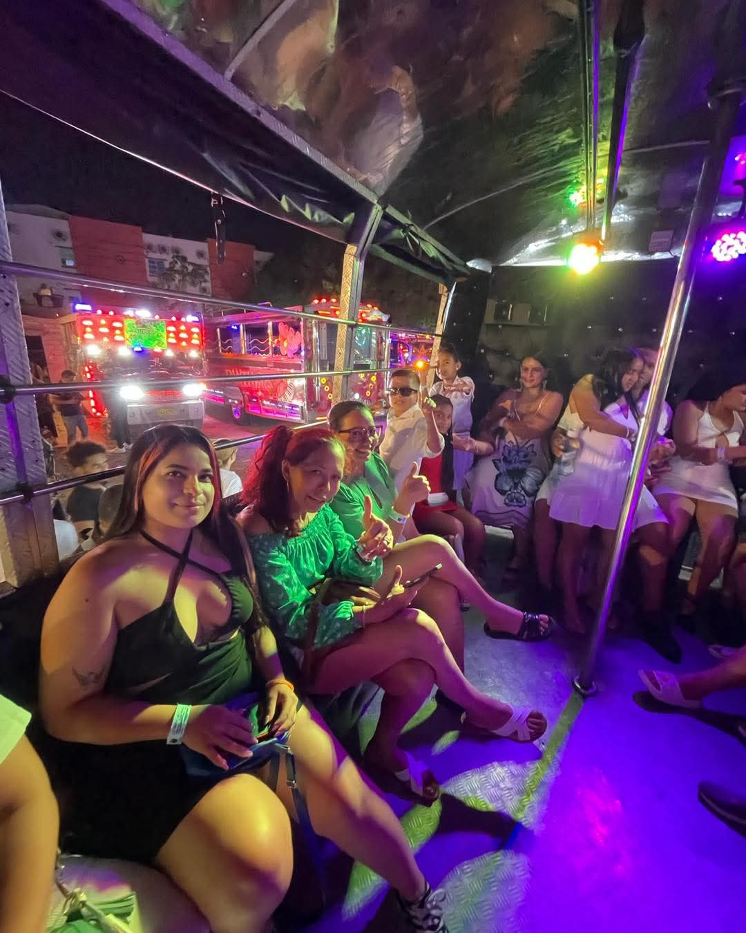 🎉 TOUR CHIVA RUMBERA SANTA MARTA•Diversión y Ritmo por las Calles de Santa Marta 🚌🥁